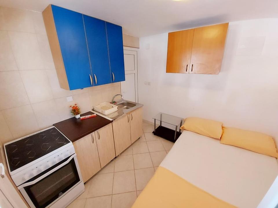 Guest House Ivana Igalo Buitenkant foto